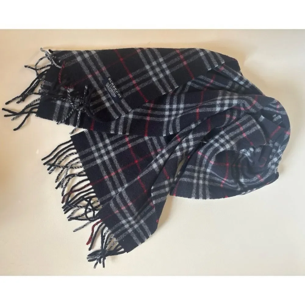 Vintage Authentic Burberry Lambswool Classic Unisex  Scarf  72”L ~ Excellent